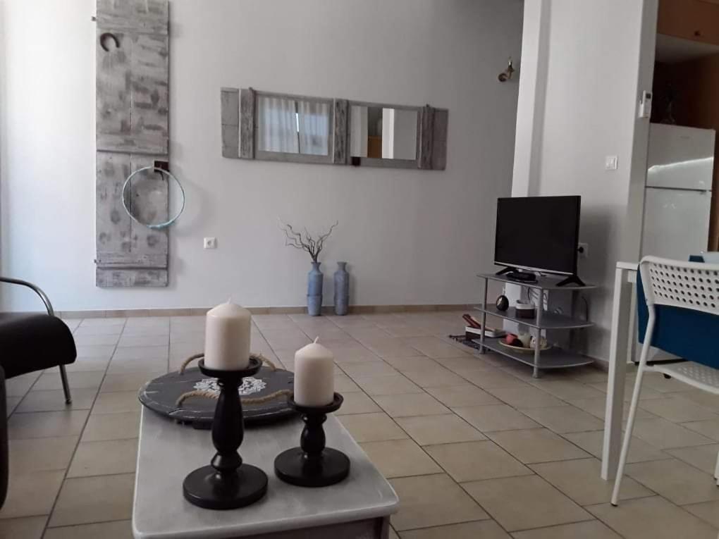 Art Apartment Epidaurus Exterior photo